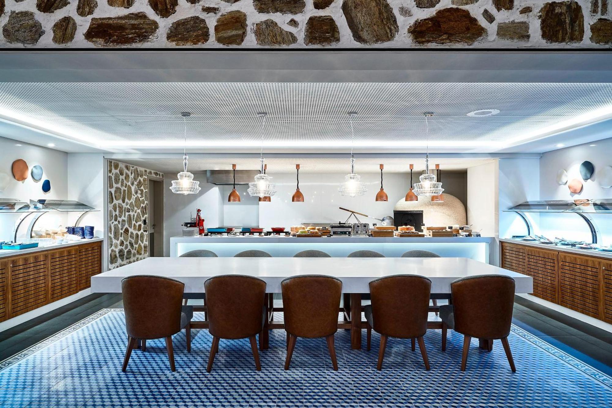 Sheraton Santos Hotel Экстерьер фото The open kitchen of the restaurant