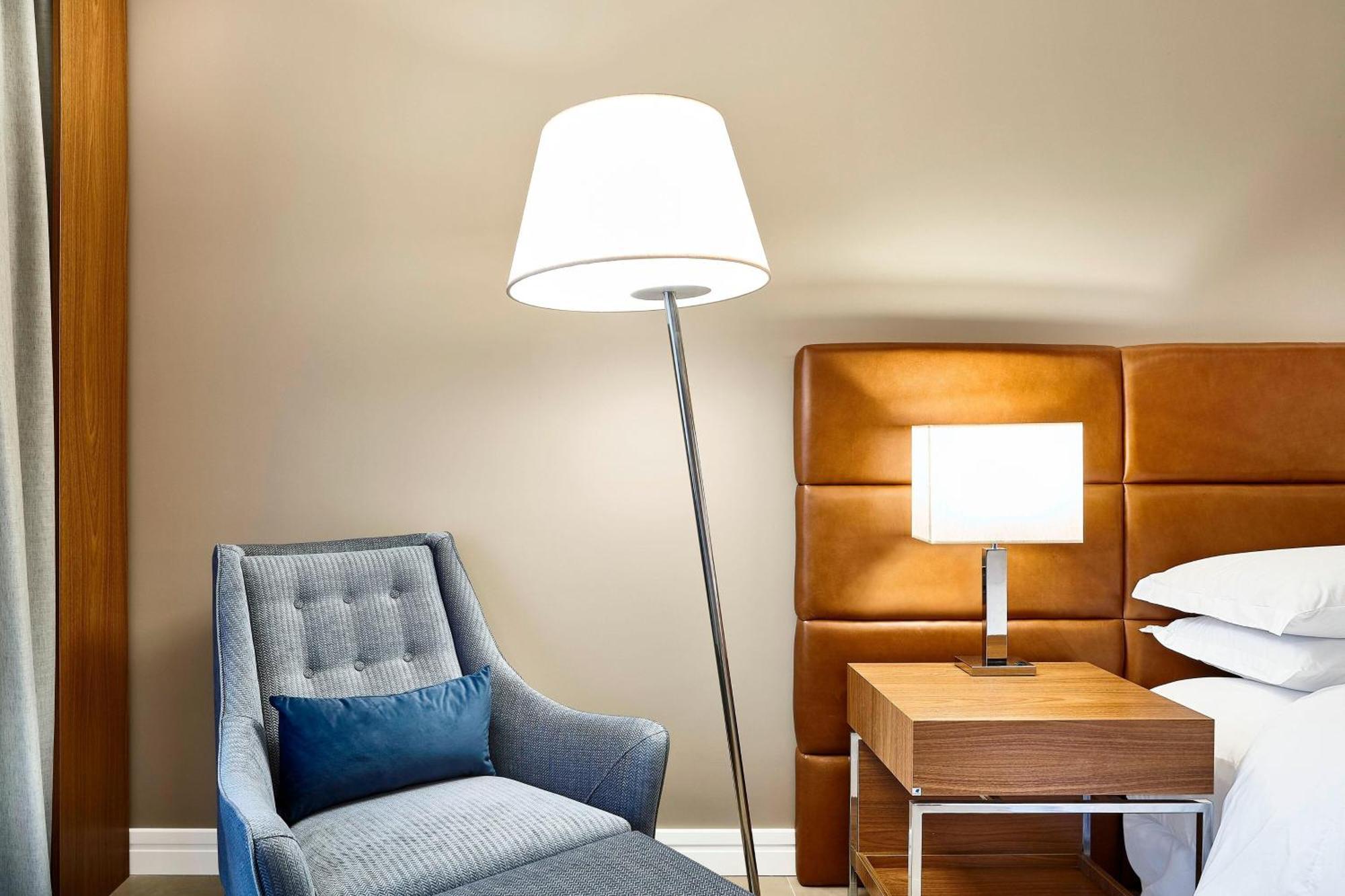 Sheraton Santos Hotel Экстерьер фото Floor lamp